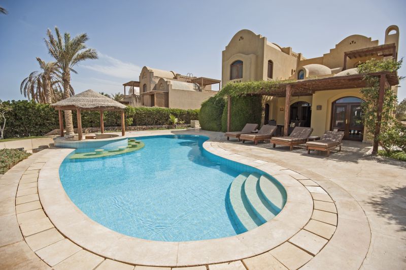 swimming pool repairs and replacements